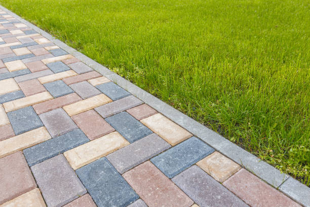 Best Custom driveway paver designs in , IL